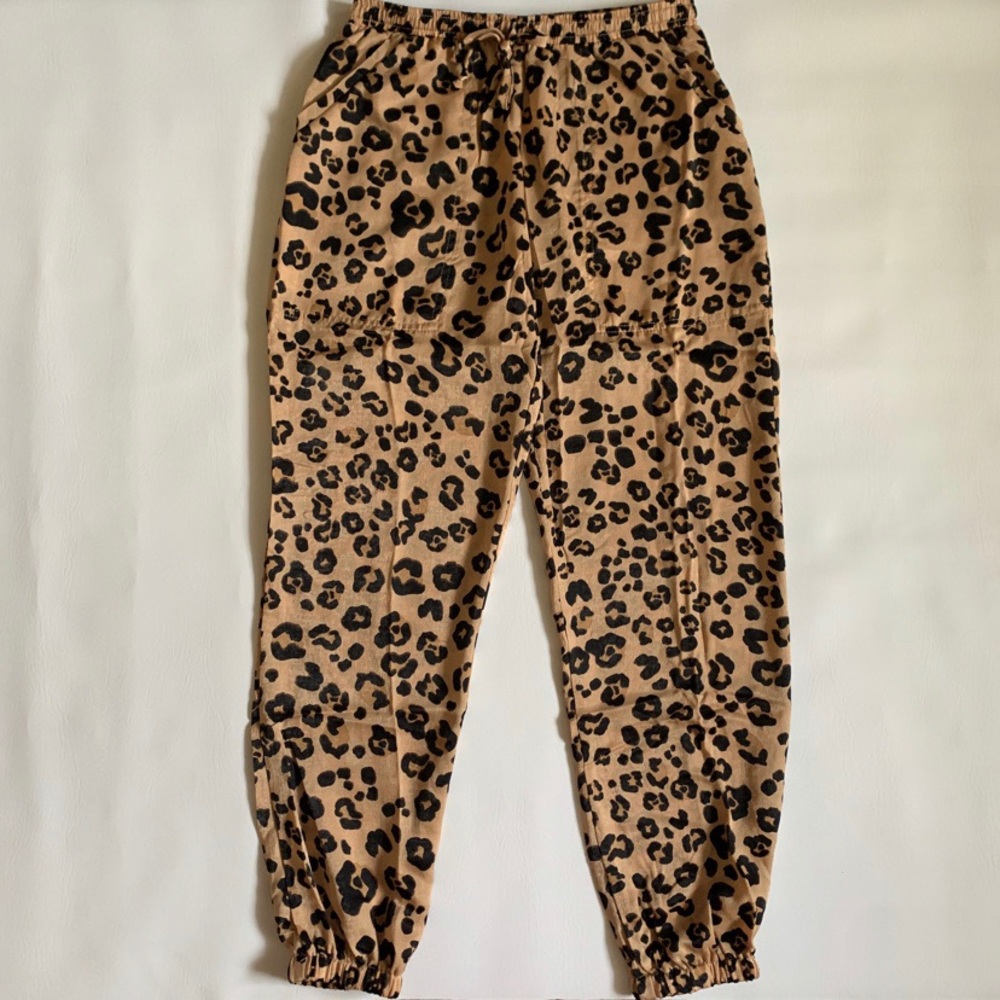 Leopard Faux Satin Pants joggers